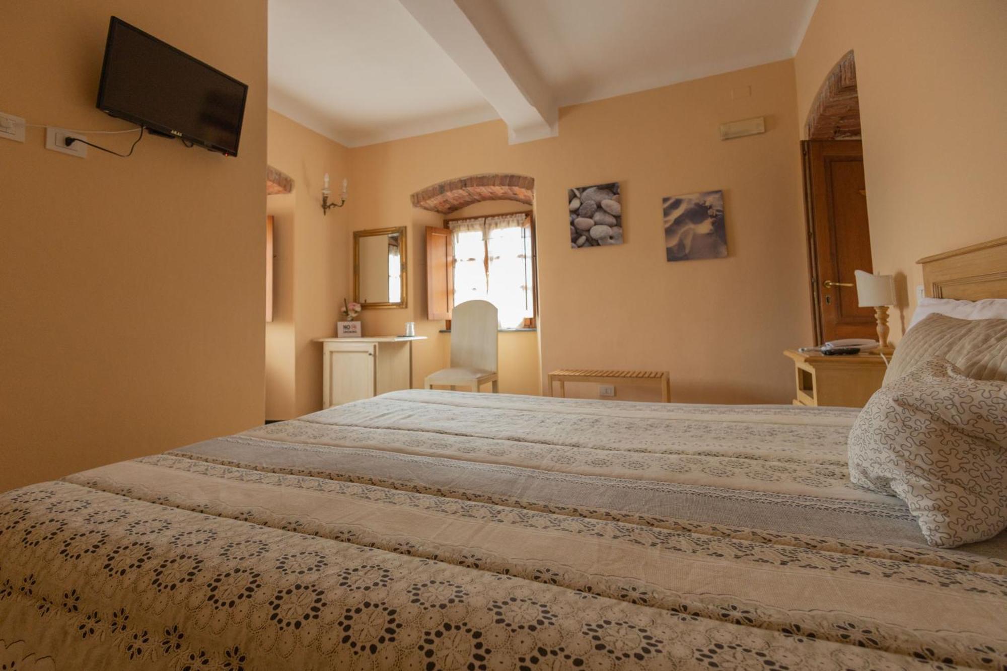 Hotel La Luna 3*